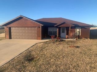 22 Robert E Lee Rd, Reeds Spring, MO 65737