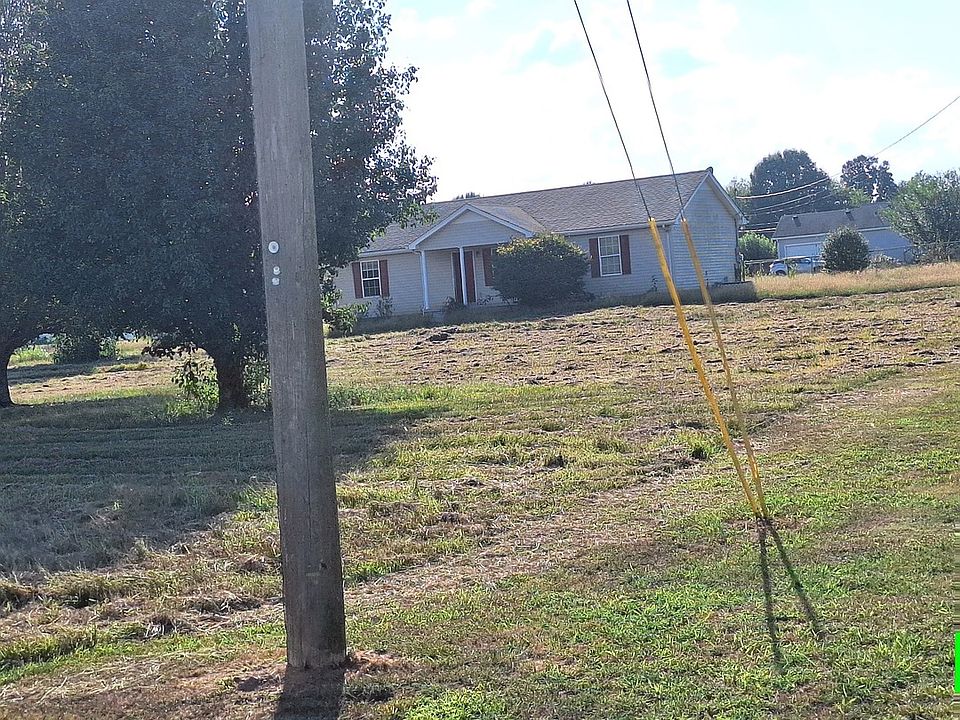 1st image of 451 Davis Ln