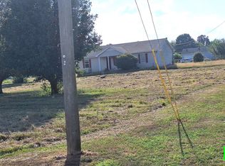 451 Davis Ln, Bell Buckle, TN 37020