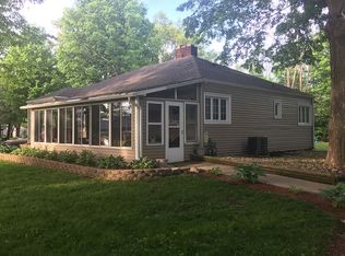 55447 N Fisher Lake Rd, Three Rivers, MI 49093