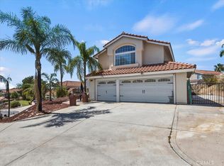 352 Leafwood Ct, Riverside, CA 92506