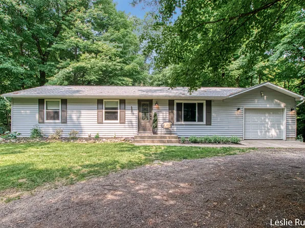 6645 Ramsdell Dr NE, Rockford, MI 49341