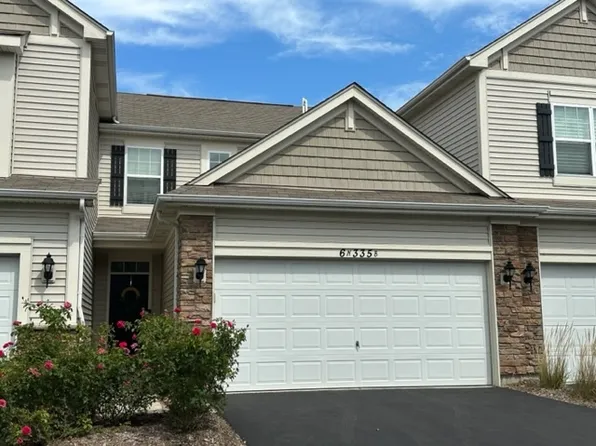 6N335 Whitmore Circle B St, Saint Charles, IL 60174
