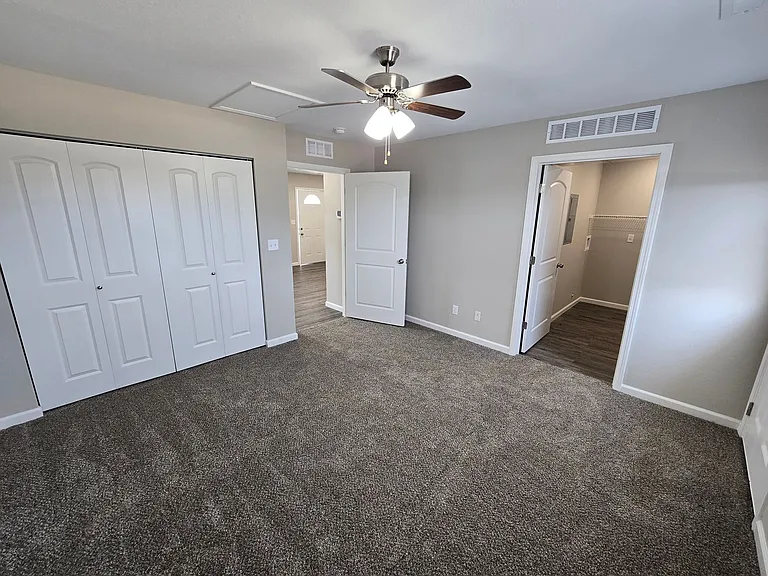 101 Goldfinch Dr — Photo 46