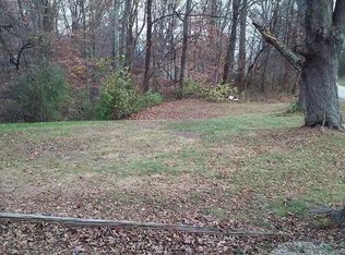 2587 Oakcliff Rd, West Terre Haute, IN 47885