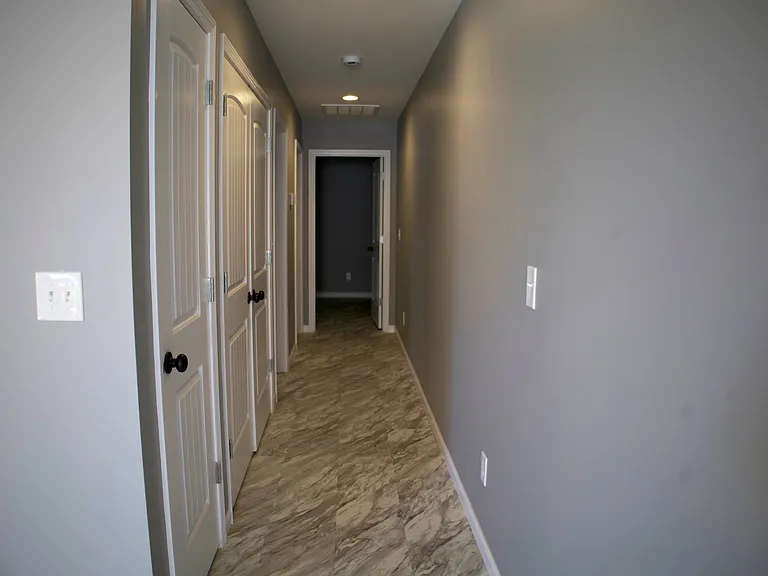 404 Hunters Cir #A — Photo 6