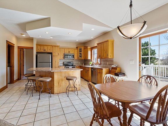 2nd image of 4411 Briarwood Dr