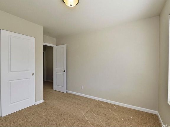 3rd image of 8810 55th Pl NE