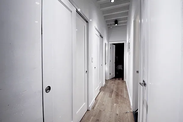 Rented by Urbane Brokerage | media 37