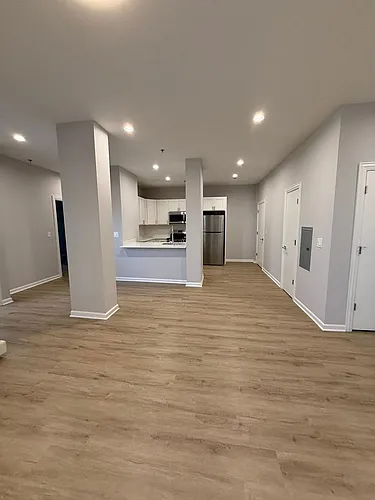 10 N Sheridan Rd. Photo 1