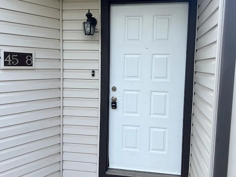 45-8 Holly Dr — Photo 2