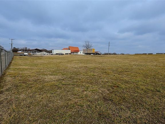 4th image of 160 Highway 320 #1