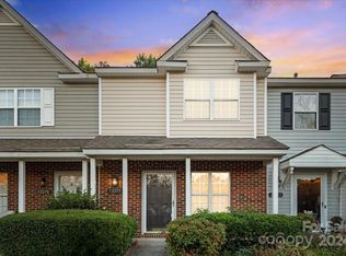 12215 Hood Bend Ct, Charlotte, NC 28273
