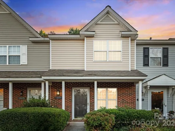 12215 Hood Bend Ct, Charlotte, NC 28273