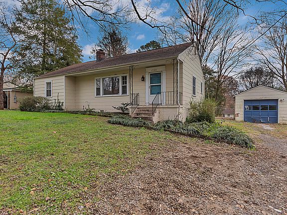 2nd image of 1708 Highland Dr