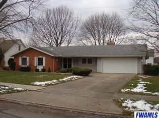 1024 Aylesford Dr, Fort Wayne, IN 46819