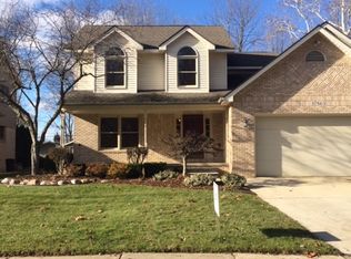 37563 Hanson Dr, Sterling Heights, MI 48310