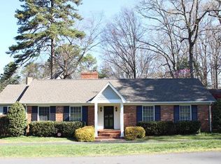 321 N Canterbury Rd, Charlotte, NC 28211