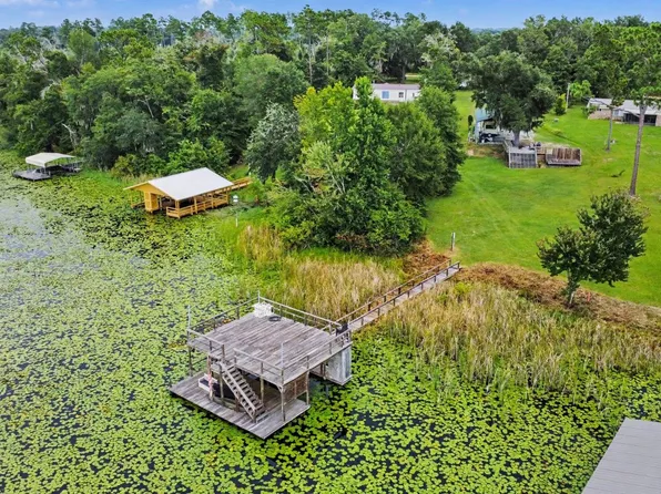 2750 Lakeview Dr, Donalsonville, GA 39845