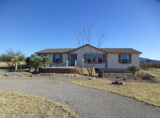 272 S Cochise Ln, Benson, AZ 85602