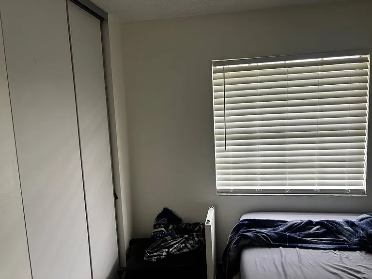 11918 Alafaya Woods Ct — Photo 3