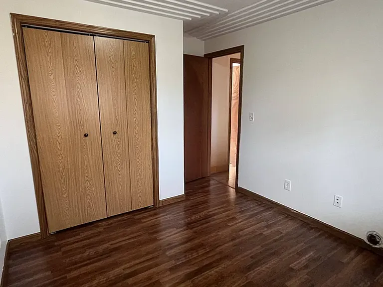 16783 Lyons Ave SE — Photo 9