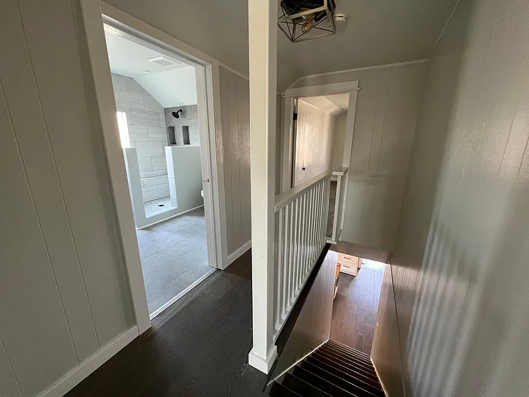 211 Stanford Ave — Photo 16
