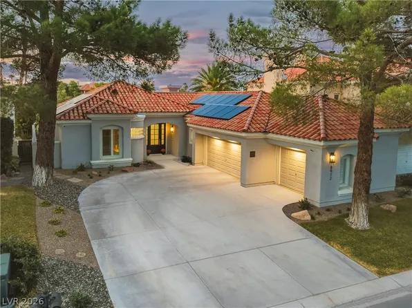 8912 Rainbow Ridge Dr, Las Vegas, NV 89117