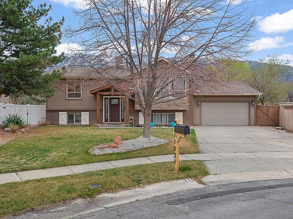 4th image of 11037 Robinson Cir