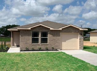 2119 8th St, Hempstead, TX 77445