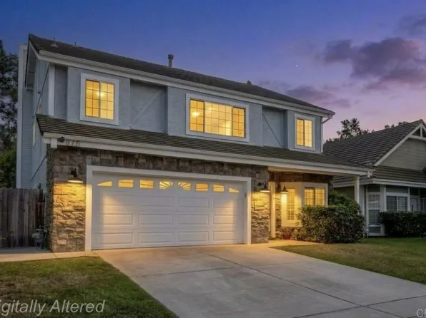 975 Rose Arbor Dr, San Marcos, CA 92078