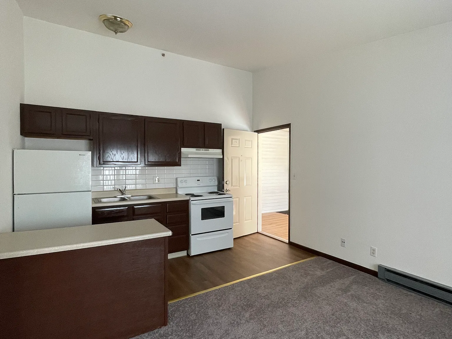2702 Rudeen Close — Photo 4