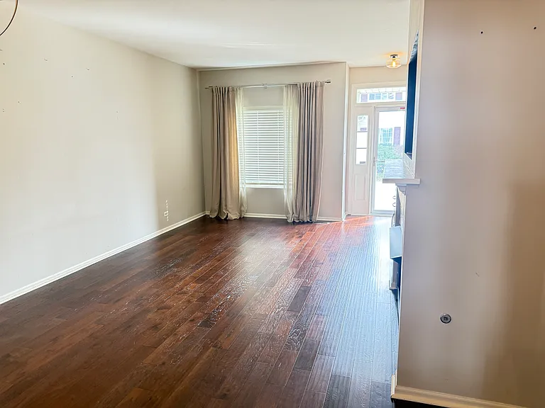 2314 Reflections Dr — Photo 15