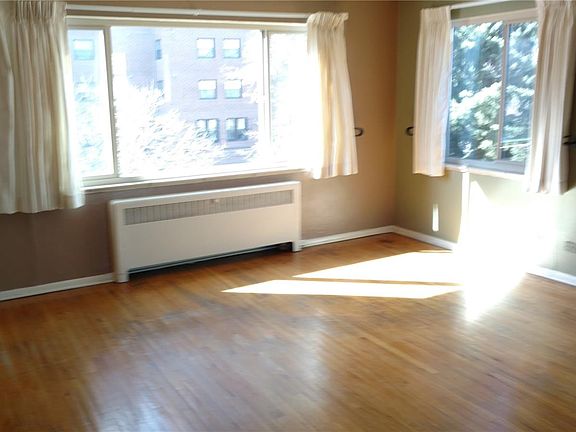 5th image of 1550 N Pennsylvania St APT 32