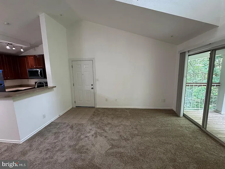 18518 Boysenberry Dr #226 — Photo 7