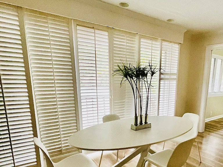 Dining Room. Table sits 6 -8