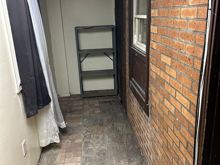 1540 Lowrie St #4 — Photo 5