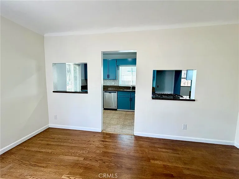 3011 Delta Ave — Photo 7