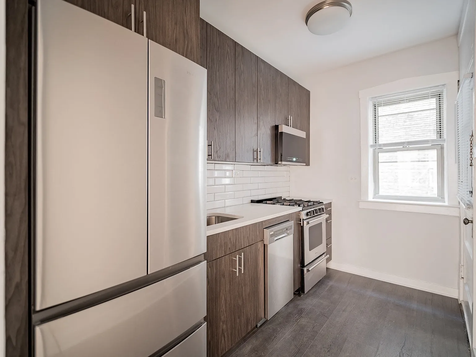 2450-58 W. Wilson/4601-11 N. Campbell — Photo 3