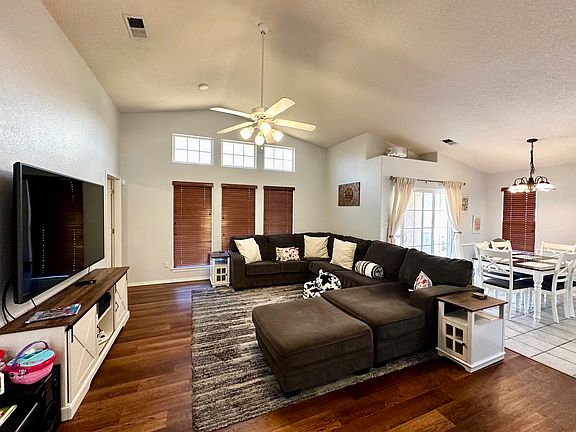4th image of 5420 Kokopelli Ct NW