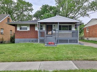 9256 Neil Dr, Cincinnati, OH 45231