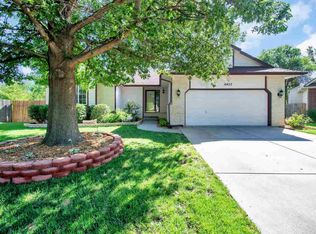 10422 W Taft Ct, Wichita, KS 67209