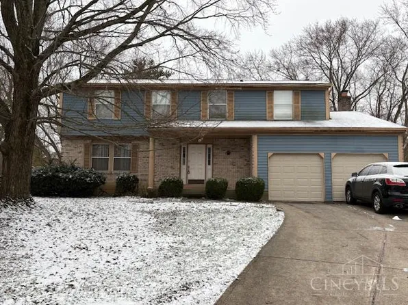 5199 Stirrup Ct, West Chester, OH 45069