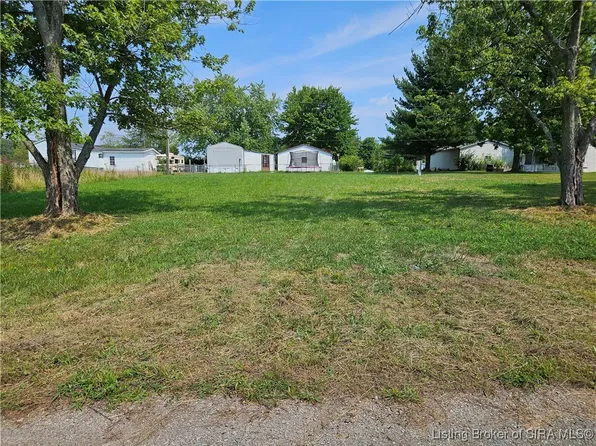 3619 Rensleer Place, North Vernon, IN 47265