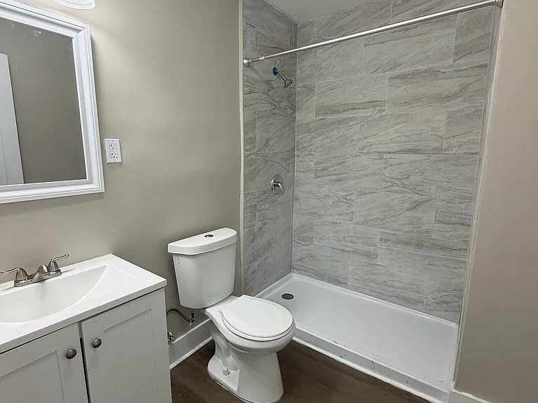 13606 Darley Ave — Photo 3