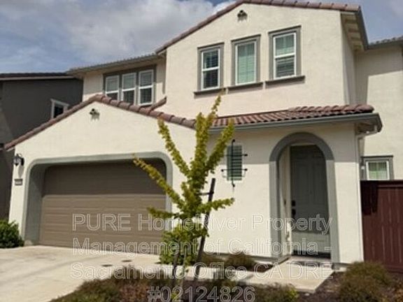3rd image of 4460 Tucker Dr