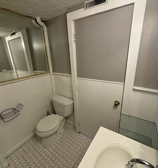 232 Ocean St #1 — Photo 8