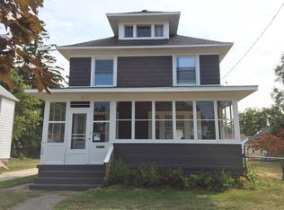 770 Eleanor St NE, Grand Rapids, MI 49505