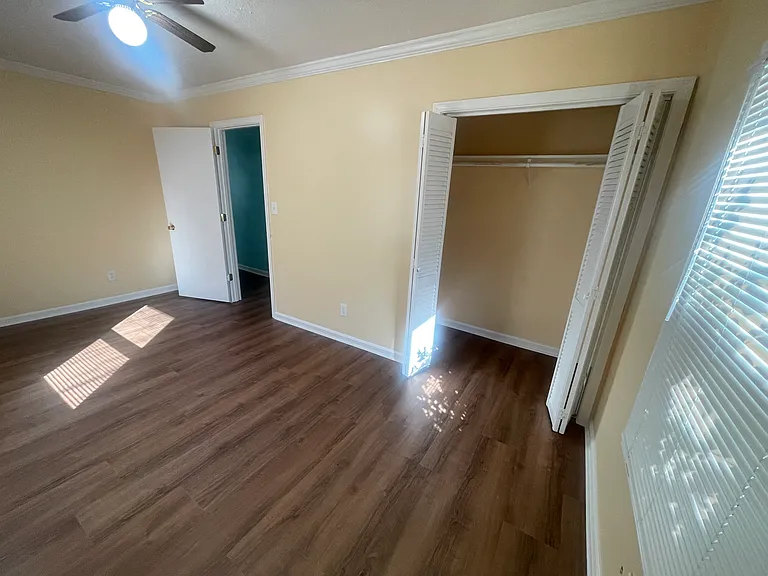 5211 River Rd — Photo 20