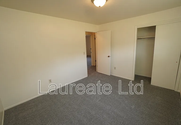 1472 W Geddes Ave — Photo 16